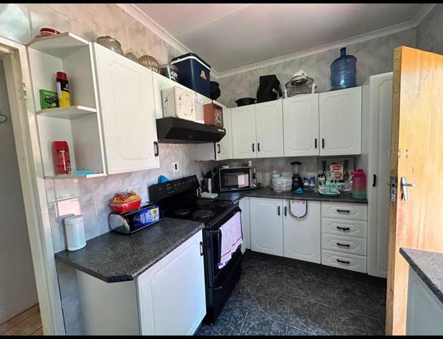 3 BEDROOM HOUSE FOR SALE IN SHARON PARK